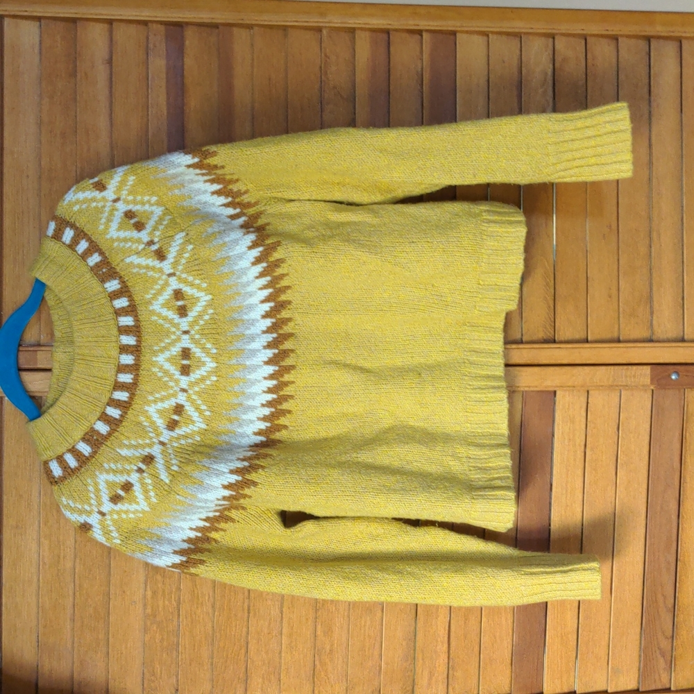 AEO fair isle yellow sweater